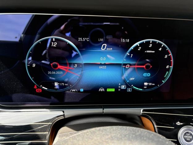 MERCEDES-BENZ E-Klasse E 300 de 4MATIC Break