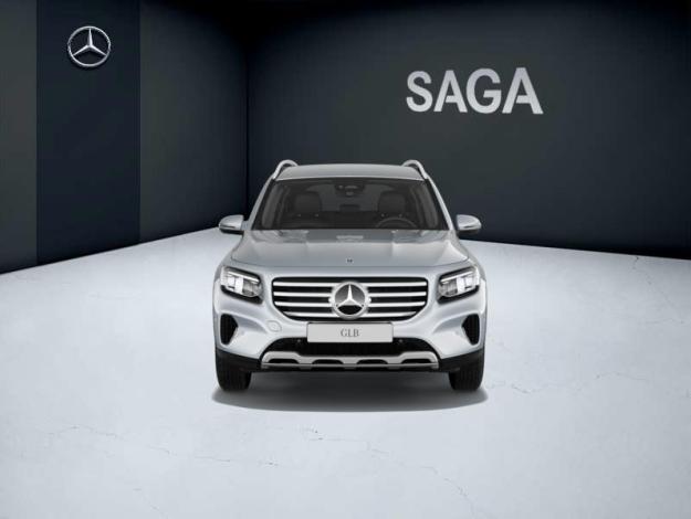 MERCEDES-BENZ GLB 180   Essential Line