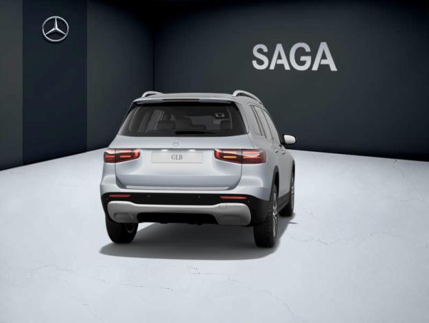 MERCEDES-BENZ GLB 180   Essential Line