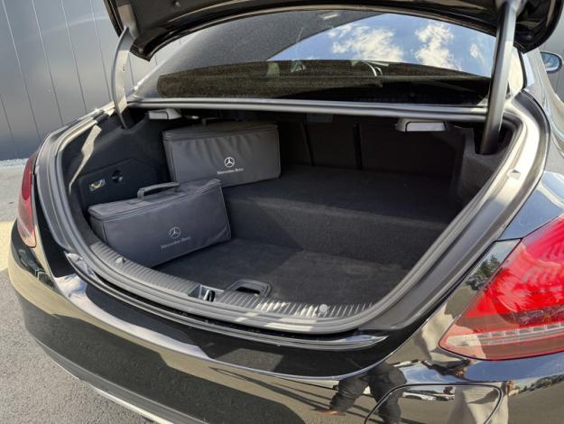 MERCEDES-BENZ Classe C BERL/205 Classe C 300 de Berline AMG Line Classe C 300 de Berline AMG Line  Classe C BERL/205 Classe C 300 de Berline AMG Line