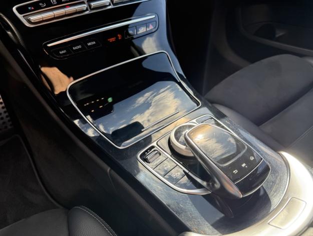 MERCEDES-BENZ Classe C BERL/205 Classe C 300 de Berline AMG Line Classe C 300 de Berline AMG Line  Classe C BERL/205 Classe C 300 de Berline AMG Line