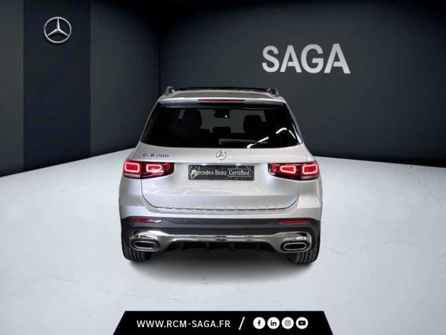 MERCEDES-BENZ GLB 200 AMG Line  