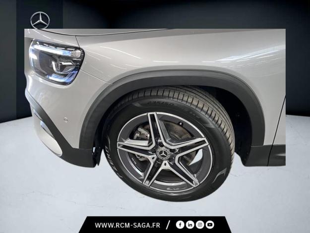 MERCEDES-BENZ GLB 200 AMG Line  