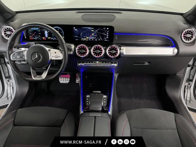 MERCEDES-BENZ GLB 200 AMG Line  