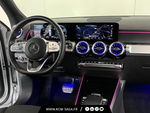 MERCEDES-BENZ GLB 200 AMG Line  