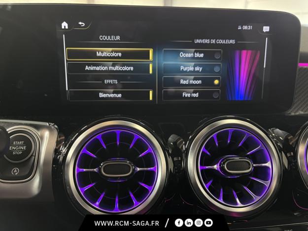 MERCEDES-BENZ GLB 200 AMG Line  