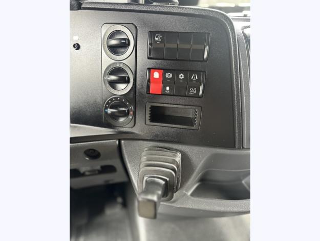 MERCEDES-BENZ Atego 1218 4x2 Fourgon ClassicSpace  