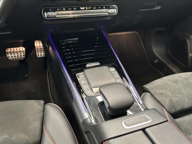 MERCEDES-BENZ EQB EQB 300 4MATIC AMG Line