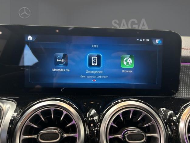 MERCEDES-BENZ EQB EQB 300 4MATIC AMG Line