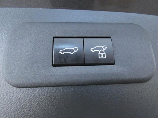 LEXUS NX 450H+ PHEV 4WD LUXE PACK DESIGN.  