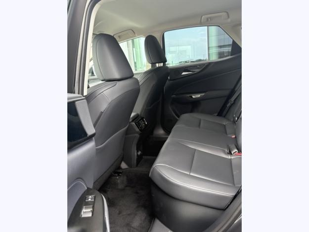 LEXUS NX 350H 2WD Luxe  NX 350H HYBRIDE 2WD LUXE MY25