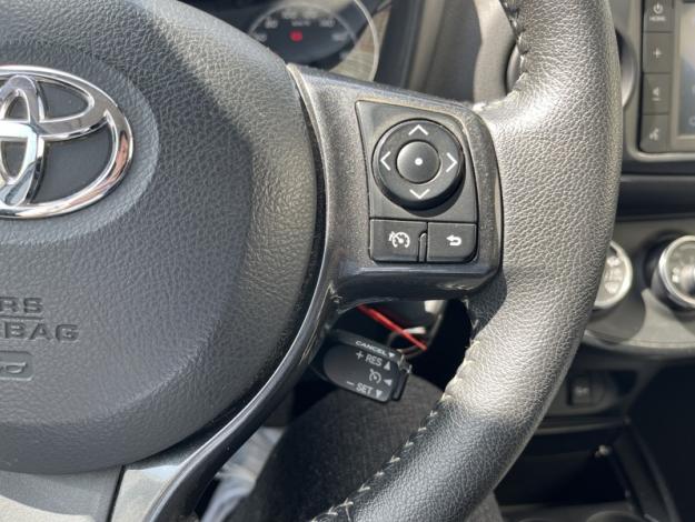 TOYOTA Yaris 110 VVT-i Design Y20  