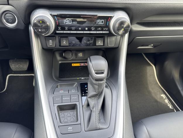 TOYOTA RAV4 Hybride Hybride 2WD 218ch 30 Years  RAV4 HYBRID 218CH 2WD 30 YEARS MY25