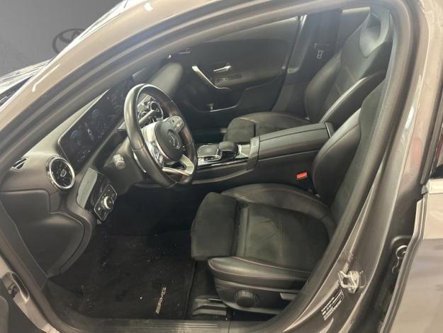 MERCEDES-BENZ Classe A A 250 Berline Compacte AMG Line 