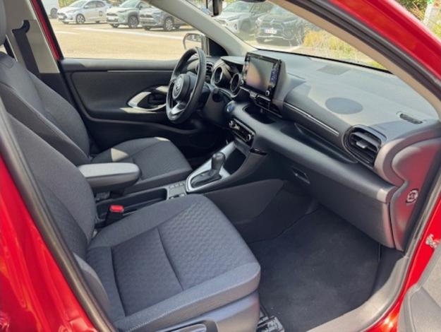 TOYOTA Yaris Hybride Hybride 116h Design  