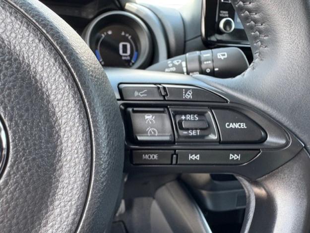TOYOTA Yaris Hybride Hybride 116h Design  
