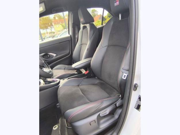 TOYOTA Yaris Cross Hybrid 2WD GR Sport  1.5 116 ch 