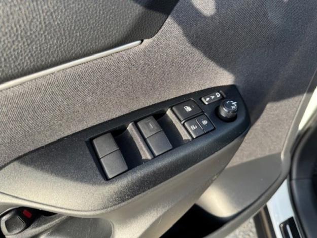 TOYOTA Yaris Cross 116H 2WD DESIGN MY22  