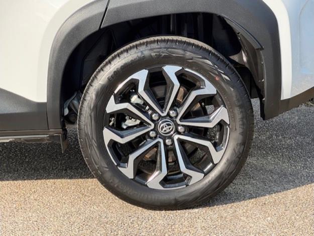 TOYOTA Yaris Cross 116H 2WD DESIGN MY22  