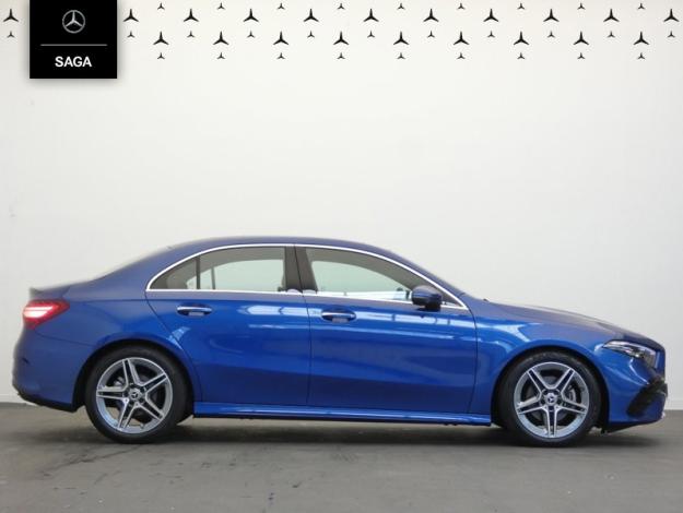 MERCEDES-BENZ Classe A 200 d Berline AMG Line  200 d Berline AMG Line