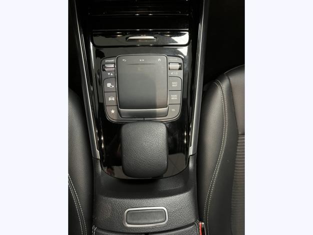 MERCEDES-BENZ GLA 200 Progressive Line Pack Progressive GLA 200 Progressive Line