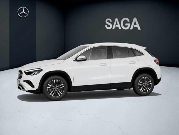 MERCEDES-BENZ GLA 180   Essential Line