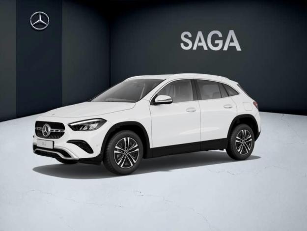 MERCEDES-BENZ GLA 180   Essential Line