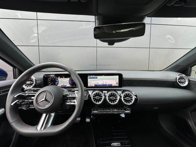 MERCEDES-BENZ Classe A 200 d AMG Line  Classe A 200 d AMG Line