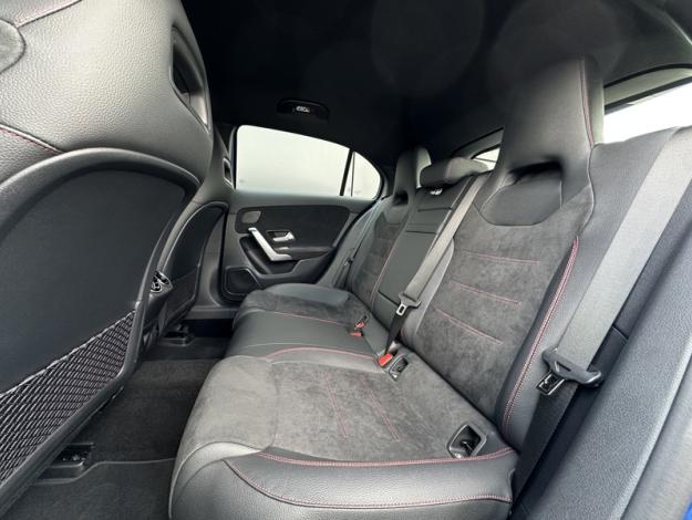 MERCEDES-BENZ Classe A 200 d AMG Line  Classe A 200 d AMG Line