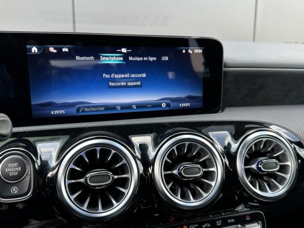 MERCEDES-BENZ Classe A 200 d AMG Line  Classe A 200 d AMG Line