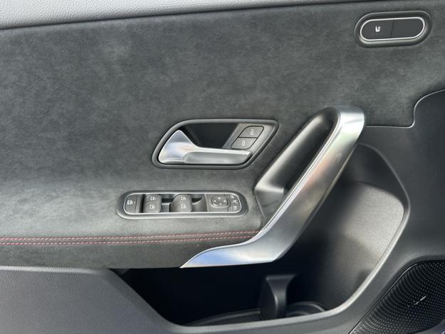 MERCEDES-BENZ Classe A 200 d AMG Line  Classe A 200 d AMG Line