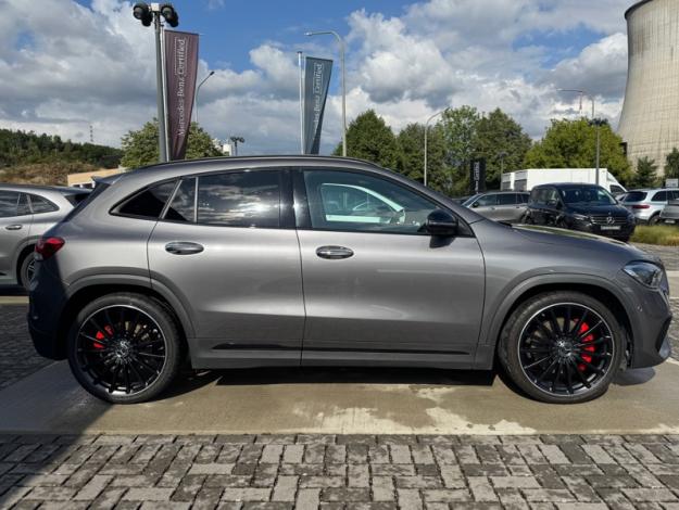 MERCEDES-BENZ GLA-Klasse Mercedes-AMG GLA 35 4MATIC