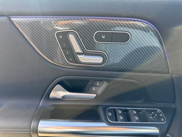 MERCEDES-BENZ GLA-Klasse Mercedes-AMG GLA 35 4MATIC