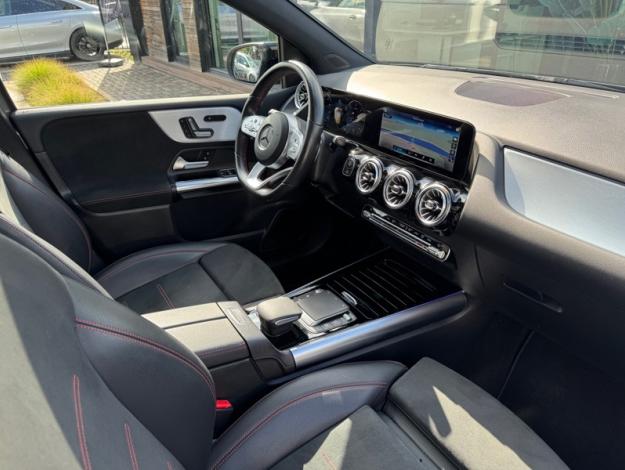 MERCEDES-BENZ B 220 D AMG LINE  