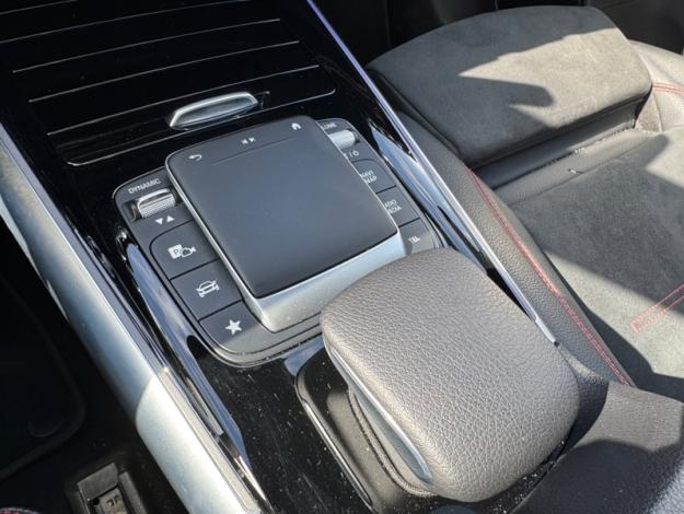 MERCEDES-BENZ B 220 D AMG LINE  
