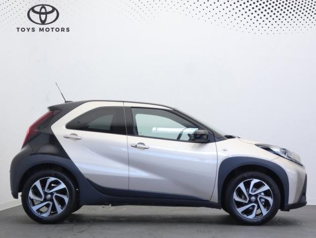 TOYOTA Aygo X 1.0 VVT-i 72 Design Zen Radars  