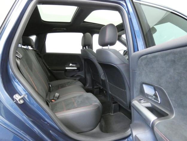 MERCEDES-BENZ Classe B B 200 d AMG Line 