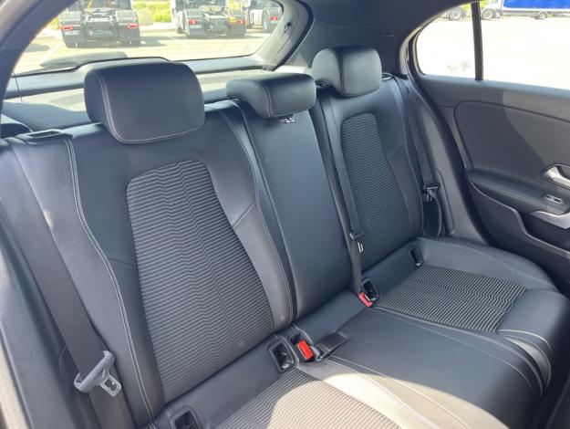 MERCEDES-BENZ Classe A A 200 d Compacte  