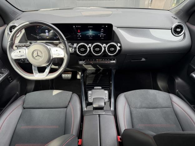 MERCEDES-BENZ GLA 200 d AMG Line  