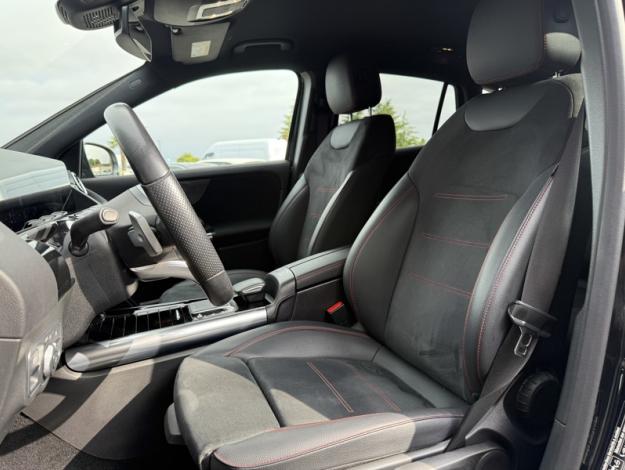 MERCEDES-BENZ GLA 200 d AMG Line  