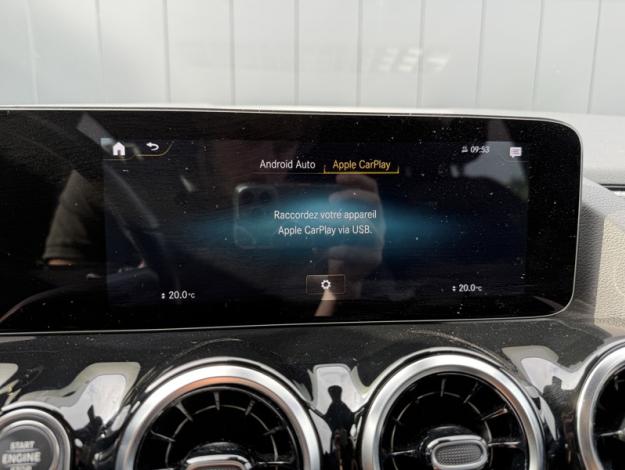 MERCEDES-BENZ GLA 200 d AMG Line  
