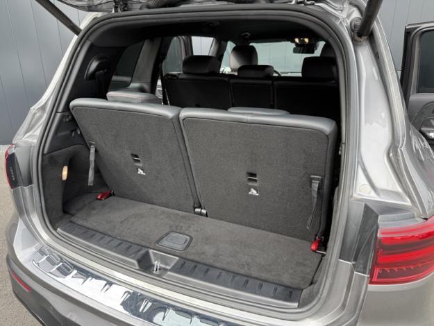 MERCEDES-BENZ EQB 250+ AMG Line  