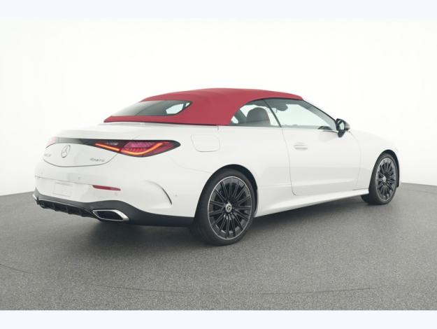 MERCEDES-BENZ CLE 300 Cabriolet 4matic AMG Full Options  