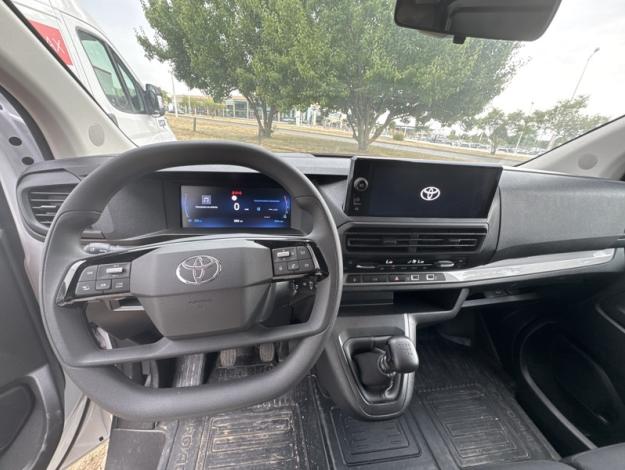 TOYOTA Proace Medium 2.0 140 BVM Start  PROACE 2.0L 140 D 4D BVM STARTCONFLOOK SHOWROOM