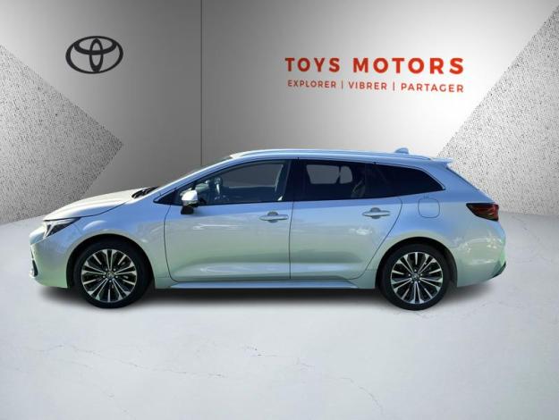 TOYOTA Corolla Touring Sports Hybride 1.8L 140h Design  
