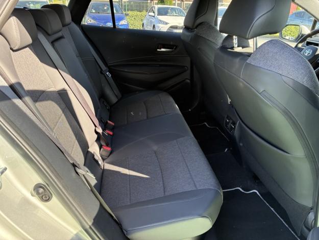 TOYOTA Corolla Touring Sports Hybride 1.8L 140h Design  