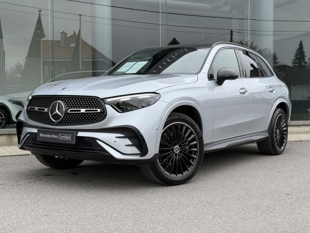 MERCEDES-BENZ GLC 300 e 4M AMG Night Pano Burmester  
