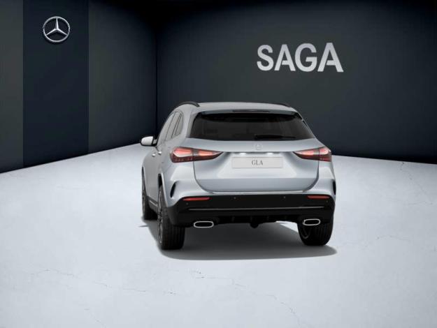 MERCEDES-BENZ GLA 180   Star Edition