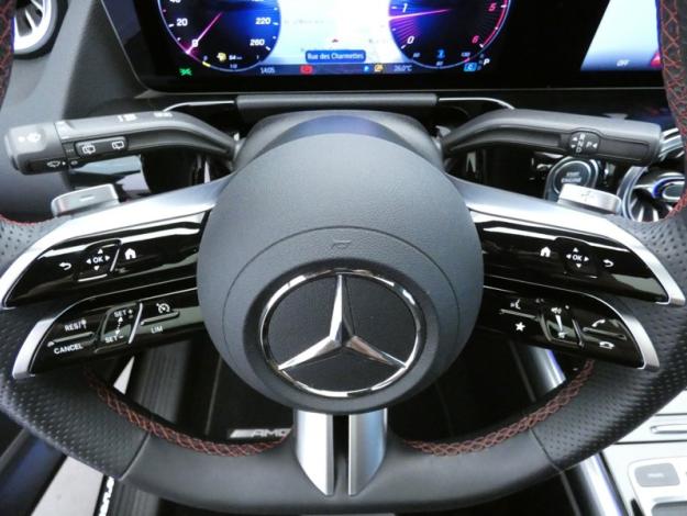 MERCEDES-BENZ GLA 200 d AMG Line  