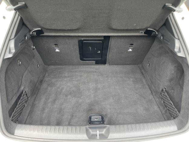 MERCEDES-BENZ GLA 200 d WhiteArt Edition  Classe GLA/ X156 GLA 200 d WhiteArt Edition